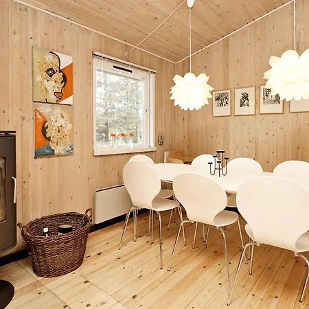 8 Person In Albaek-by Traum * Ålbæk